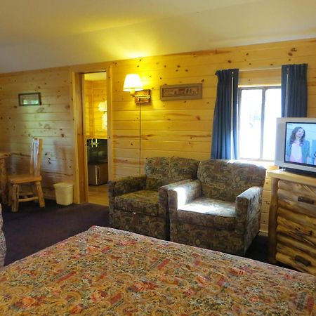 Econo Lodge Bayview マッキノー・シティ エクステリア 写真