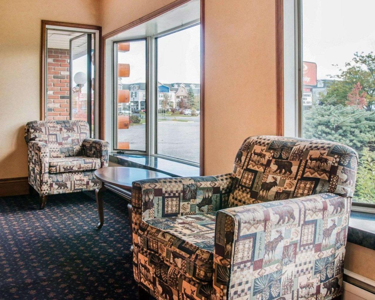 Econo Lodge Bayview マッキノー・シティ エクステリア 写真