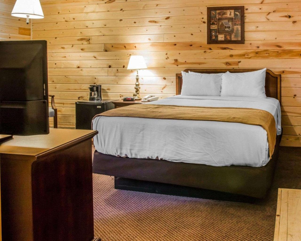 Econo Lodge Bayview マッキノー・シティ エクステリア 写真