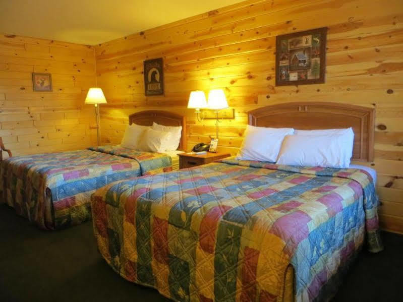 Econo Lodge Bayview マッキノー・シティ エクステリア 写真